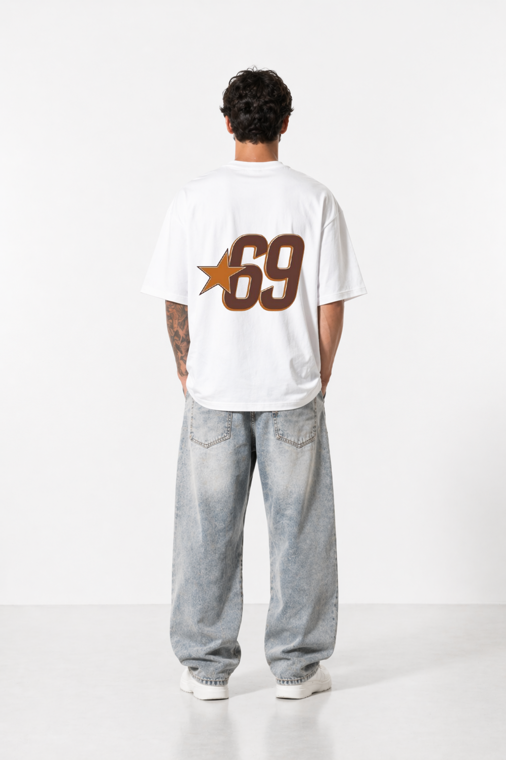 Relaxed fit Tee